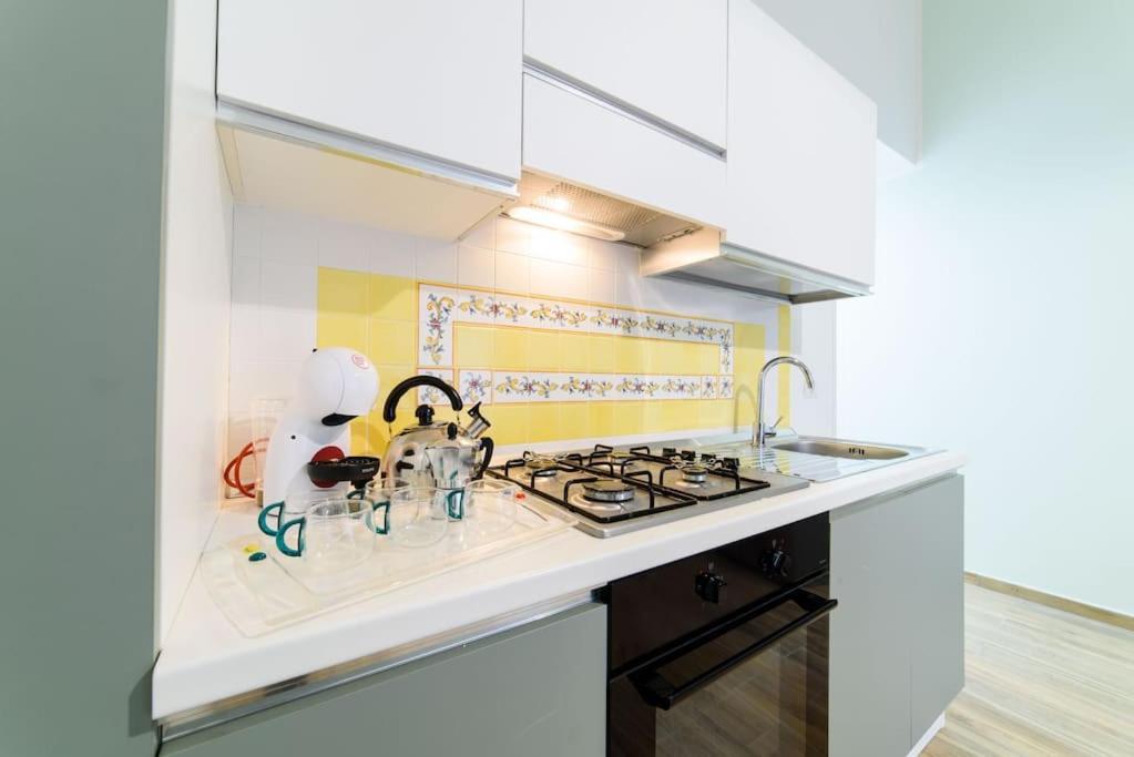 Stazione Treni - Wi-Fi & Netflix Cozy Space Apartamento Salerno Exterior foto